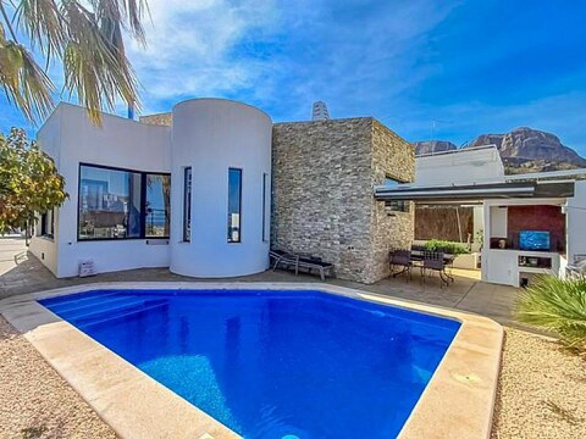 Picture of Villa For Sale in Polop, Alicante, Spain