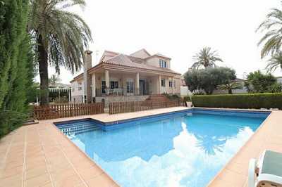 Villa For Sale in 