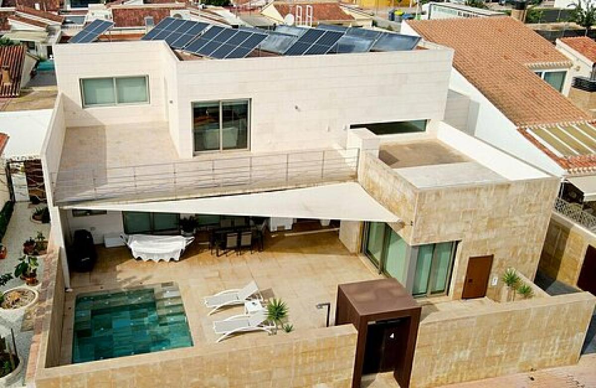 Picture of Villa For Sale in San Pedro Del Pinatar, Alicante, Spain