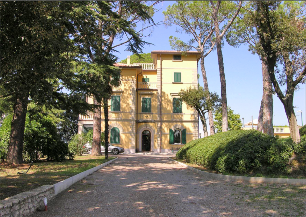 Picture of Villa For Sale in Terricciola, Tuscany, Italy