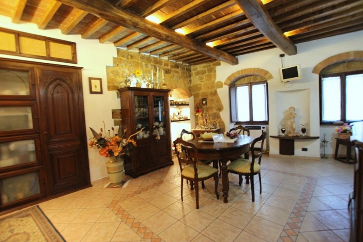 Picture of Apartment For Sale in Volterra, Tuscany, Italy