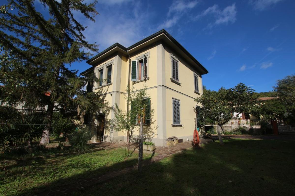 Picture of Villa For Sale in Montecatini Val Di Cecina, Pisa, Italy