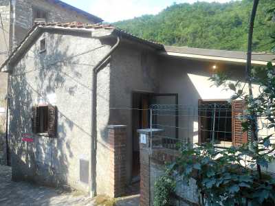 Home For Sale in Fabbriche Di Vallico, Italy