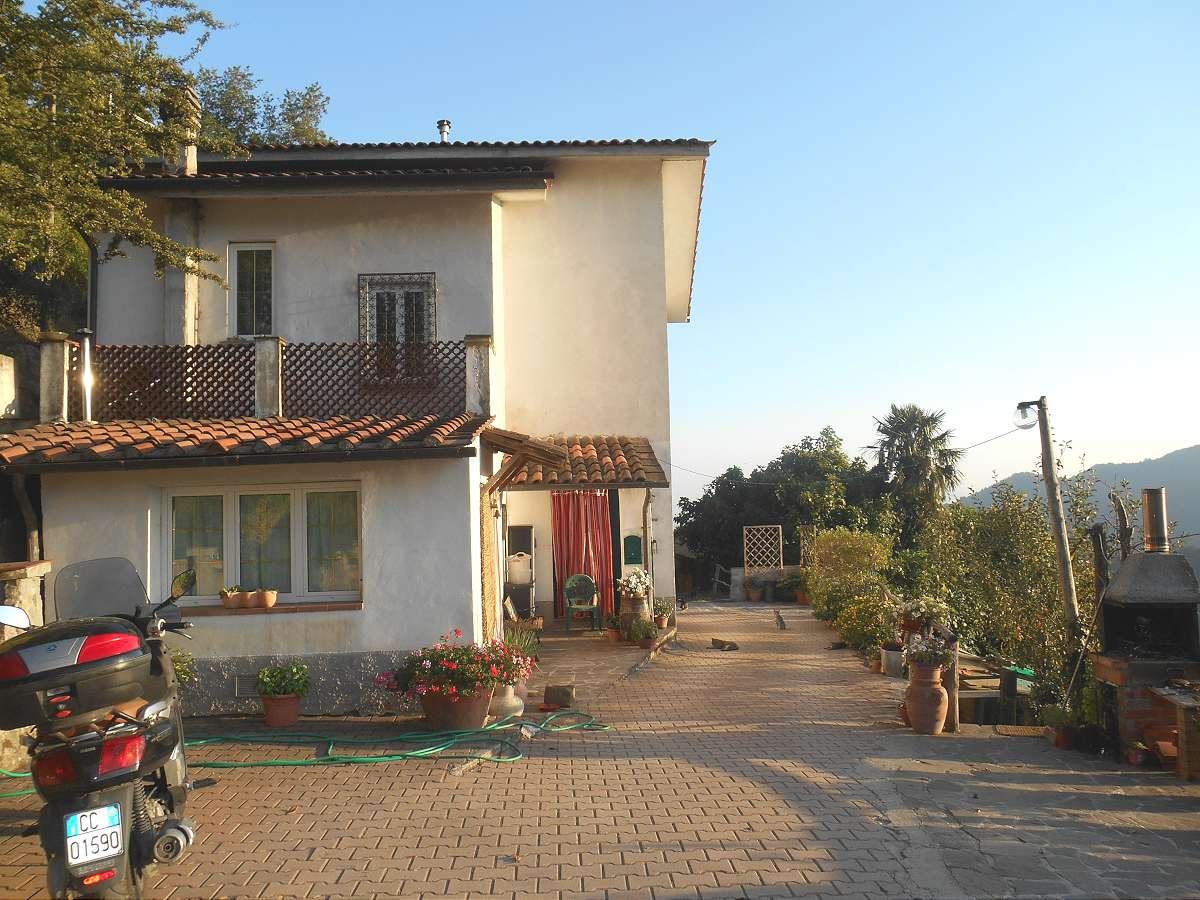 Picture of Home For Sale in Pescia, Tuscany, Italy