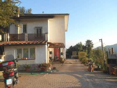 Home For Sale in Pescia, Italy