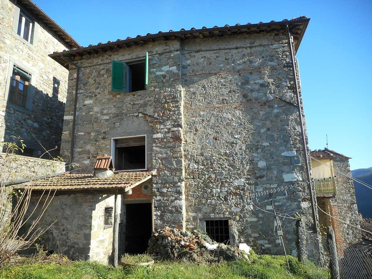 Picture of Home For Sale in Coreglia Antelminelli, Other, Italy