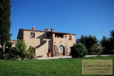 Home For Sale in Cortona, Italy