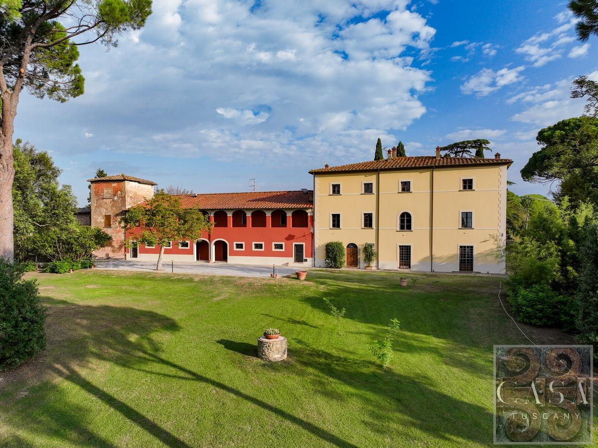 Picture of Villa For Sale in Arezzo, Arezzo, Italy