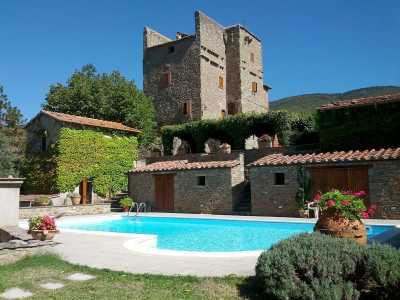 Home For Sale in Cortona, Italy