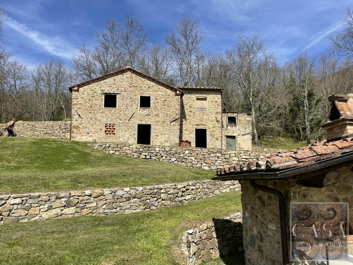 Picture of Home For Sale in Bagni Di Lucca, Tuscany, Italy