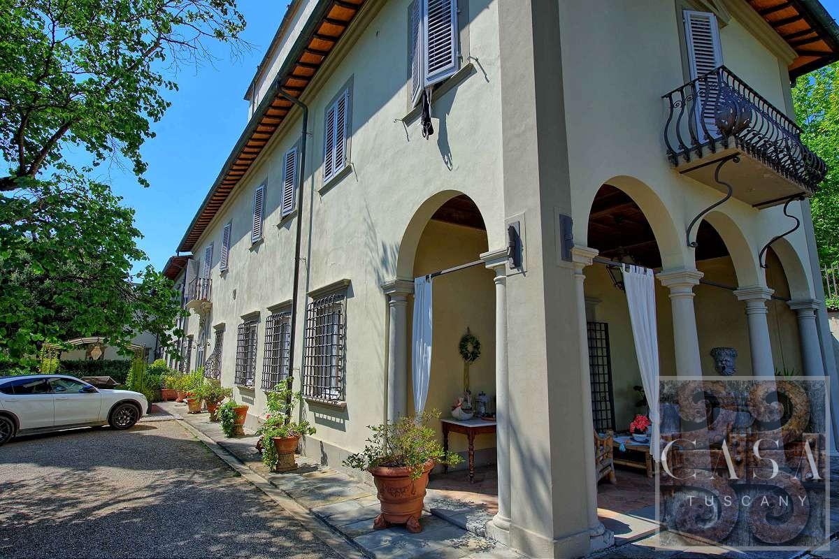 Picture of Villa For Sale in Florence, Tuscany, Italy