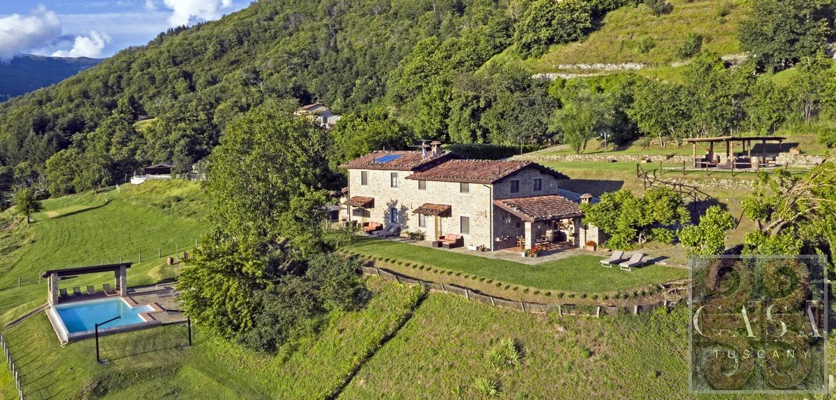 Picture of Home For Sale in Garfagnana, Tuscany, Italy