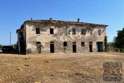 Home For Sale in Capannoli, Italy