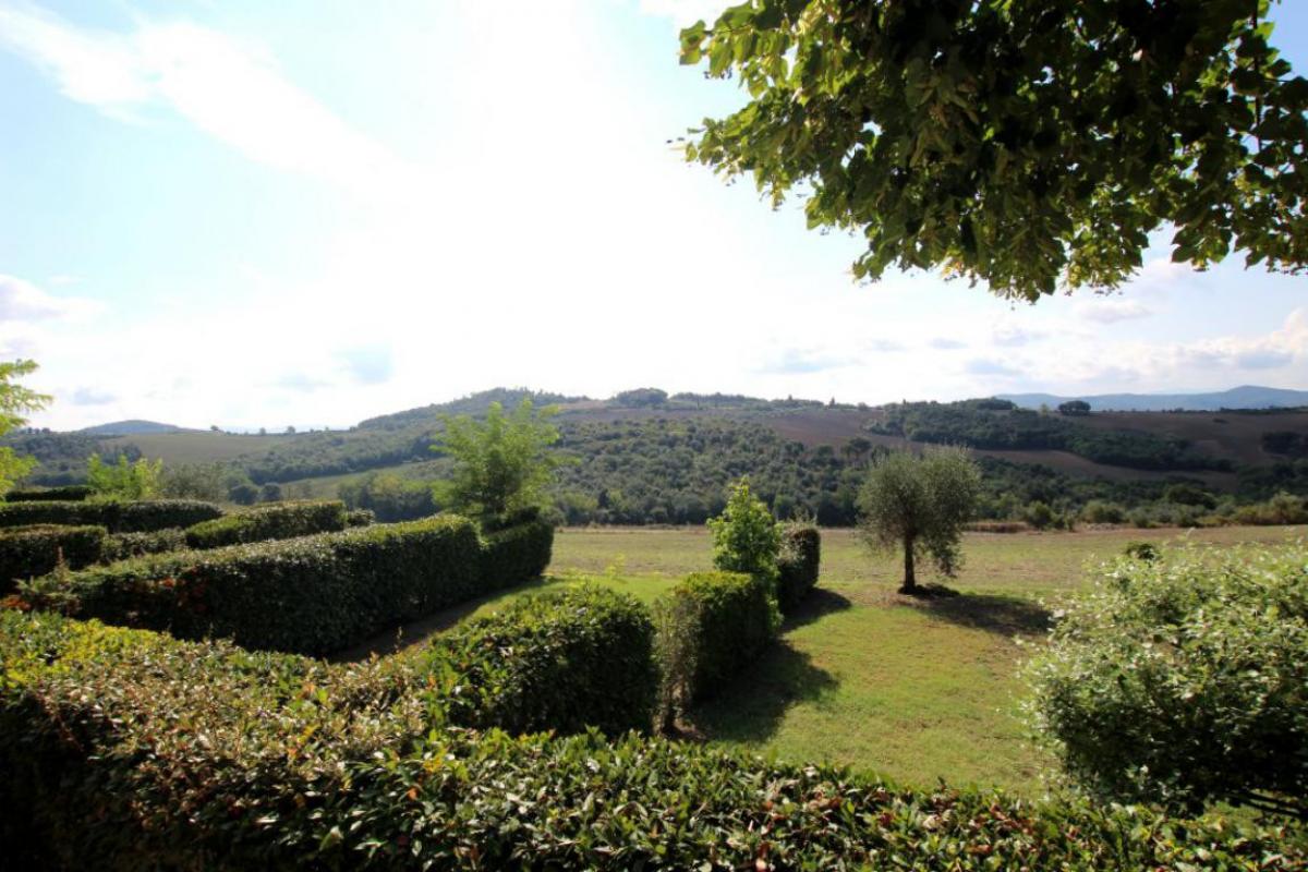 Picture of Apartment For Sale in Volterra, Tuscany, Italy