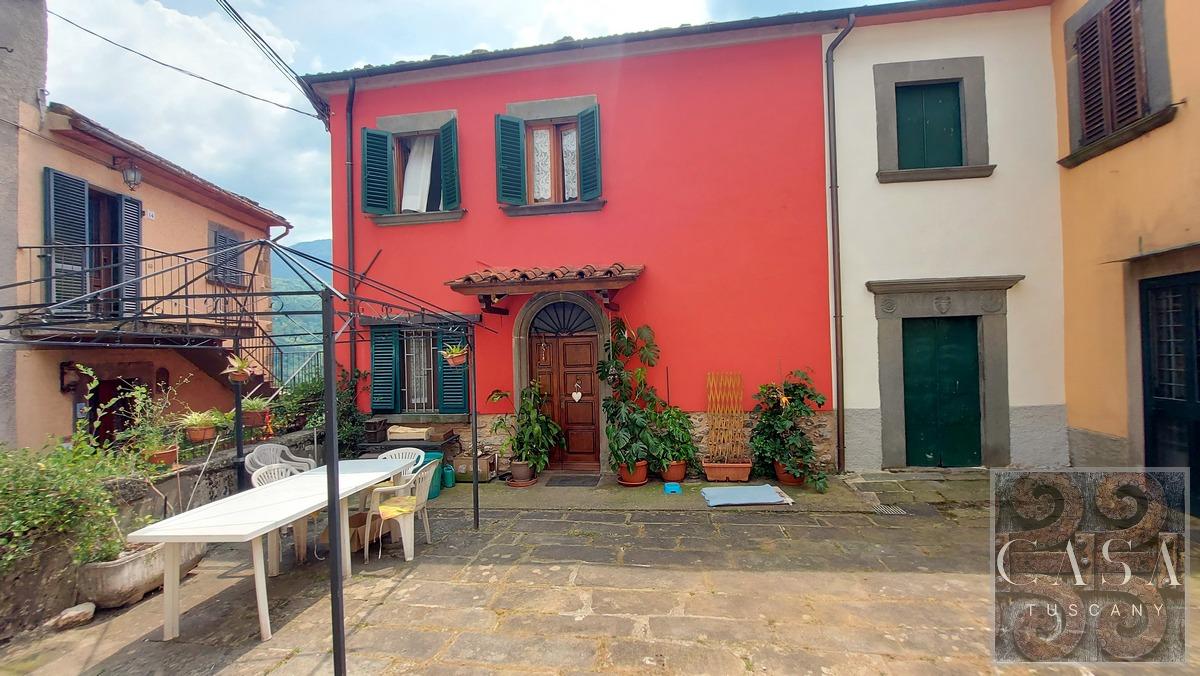 Picture of Home For Sale in Bagni Di Lucca, Tuscany, Italy