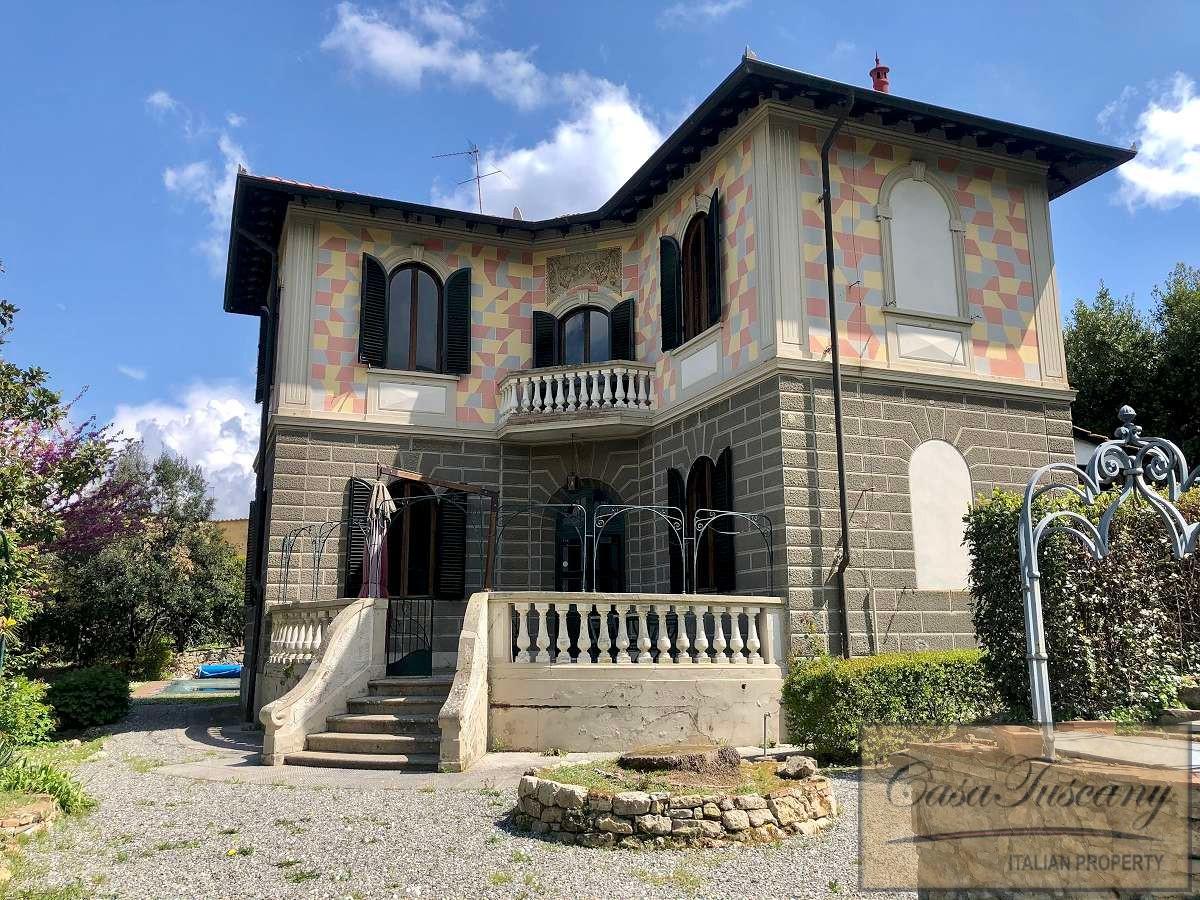 Picture of Villa For Sale in Collesalvetti, Tuscany, Italy