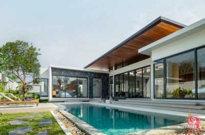 Villa For Sale in Thalang, Thailand
