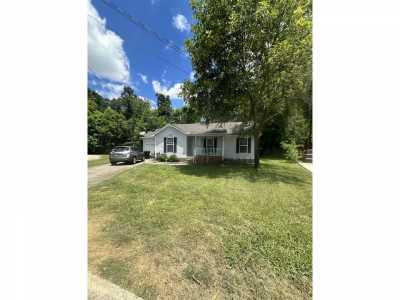 Home For Sale in Murfreesboro, Tennessee