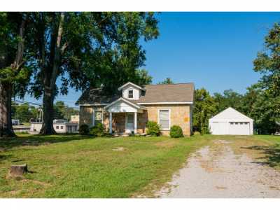 Home For Sale in Livingston, Tennessee