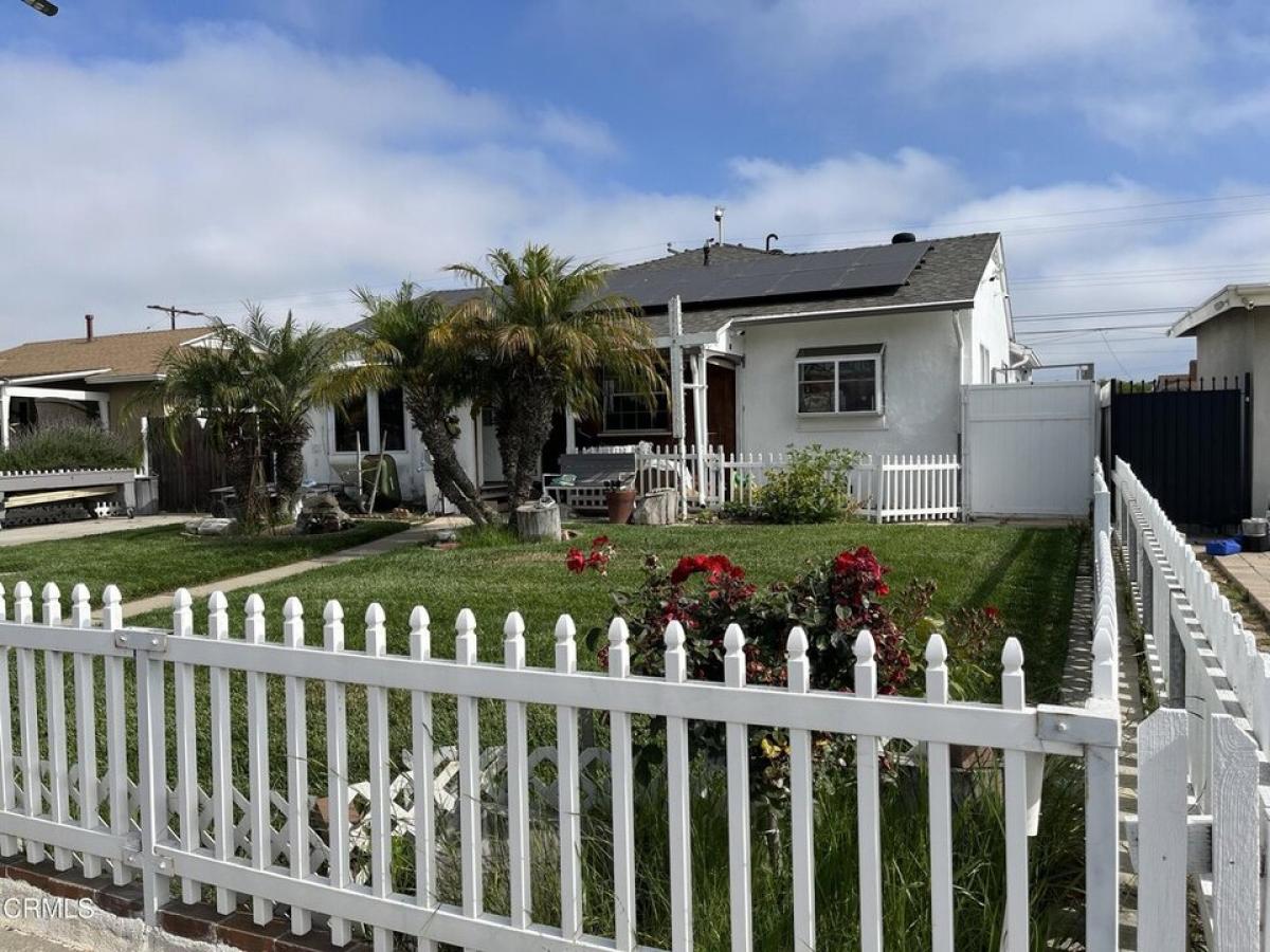 Picture of Home For Sale in Oxnard, California, United States