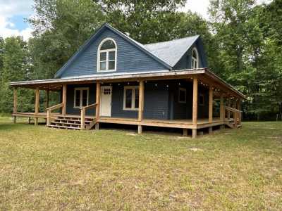 Home For Sale in Allardt, Tennessee