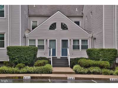 Home For Sale in Montgomeryville, Pennsylvania