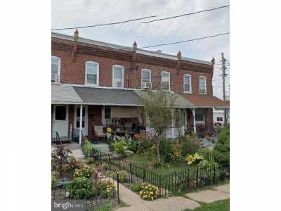 Home For Sale in Lansdale, Pennsylvania