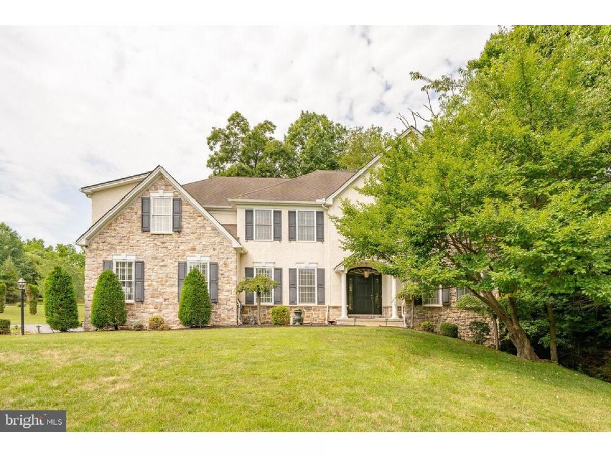 Picture of Home For Sale in Garnet Valley, Pennsylvania, United States