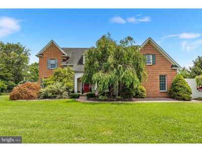 Home For Sale in Pipersville, Pennsylvania