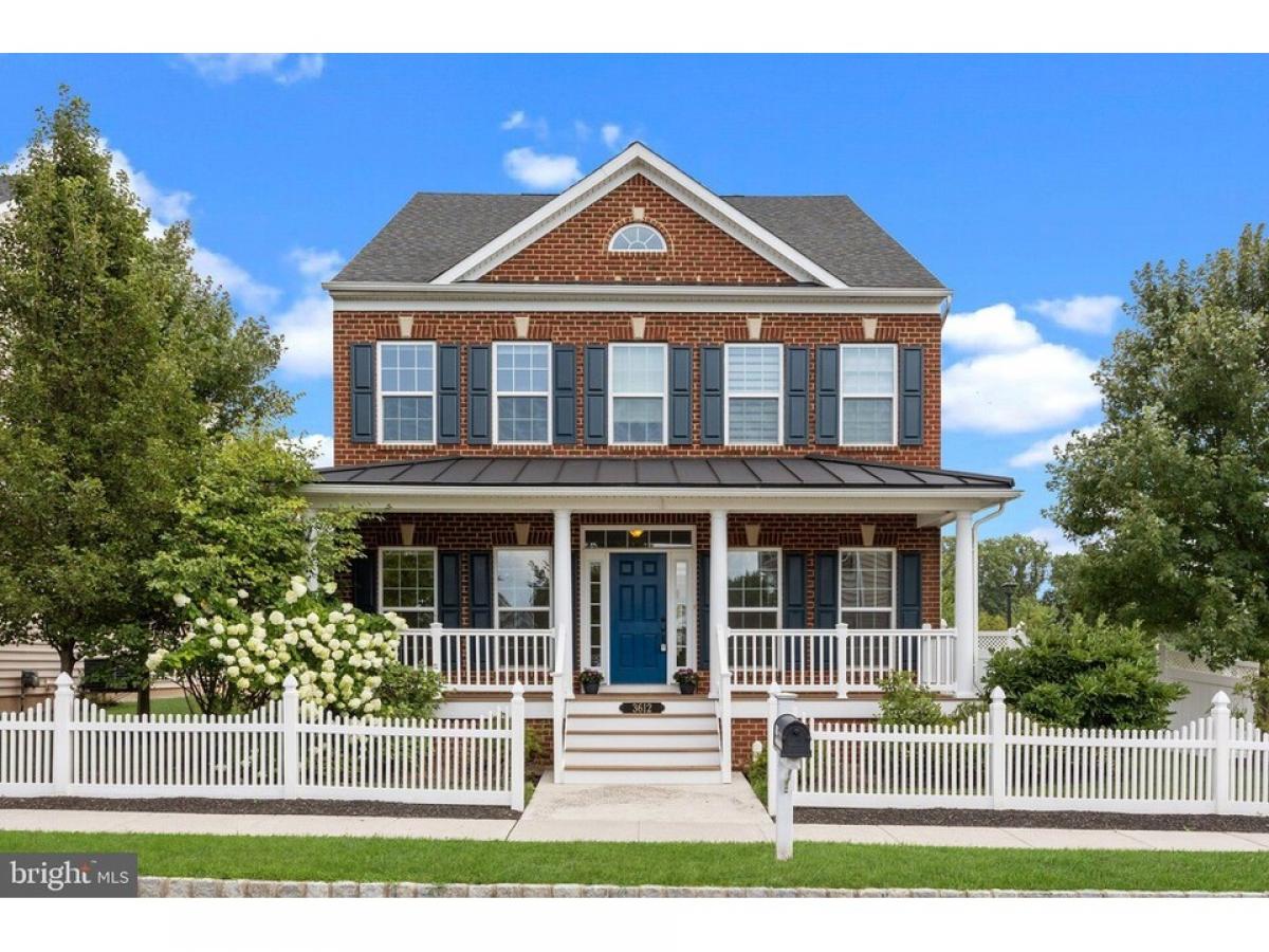 Picture of Home For Sale in Doylestown, Pennsylvania, United States