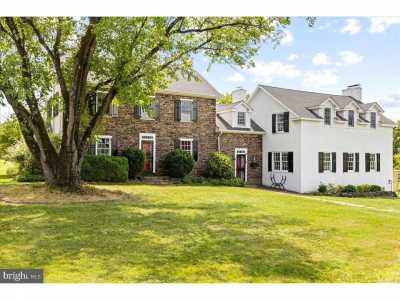 Home For Sale in Ottsville, Pennsylvania