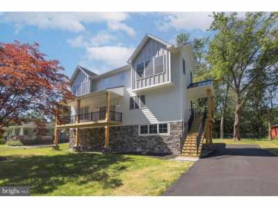 Home For Sale in Upper Black Eddy, Pennsylvania