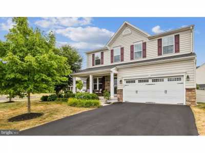 Home For Sale in Quakertown, Pennsylvania