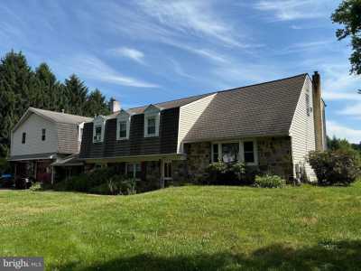 Home For Sale in Doylestown, Pennsylvania