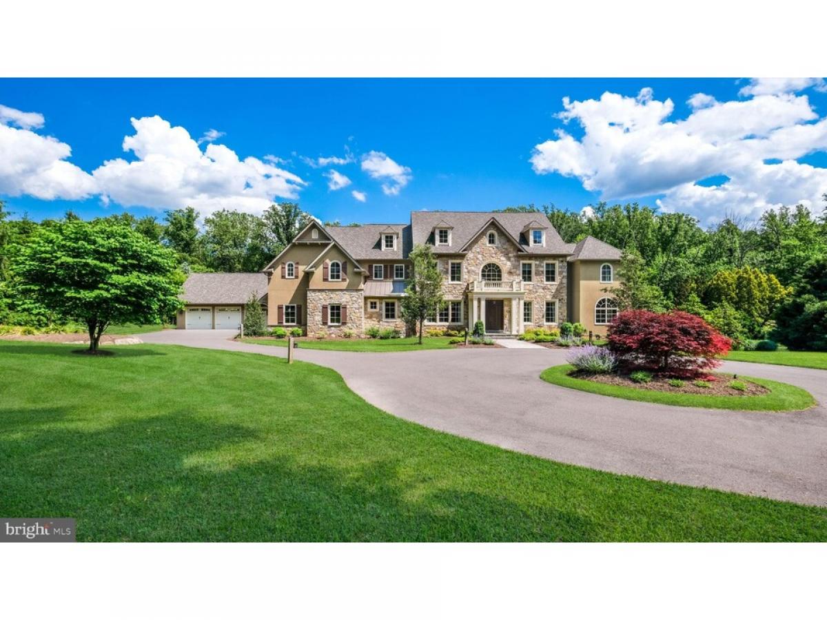 Picture of Home For Sale in Doylestown, Pennsylvania, United States