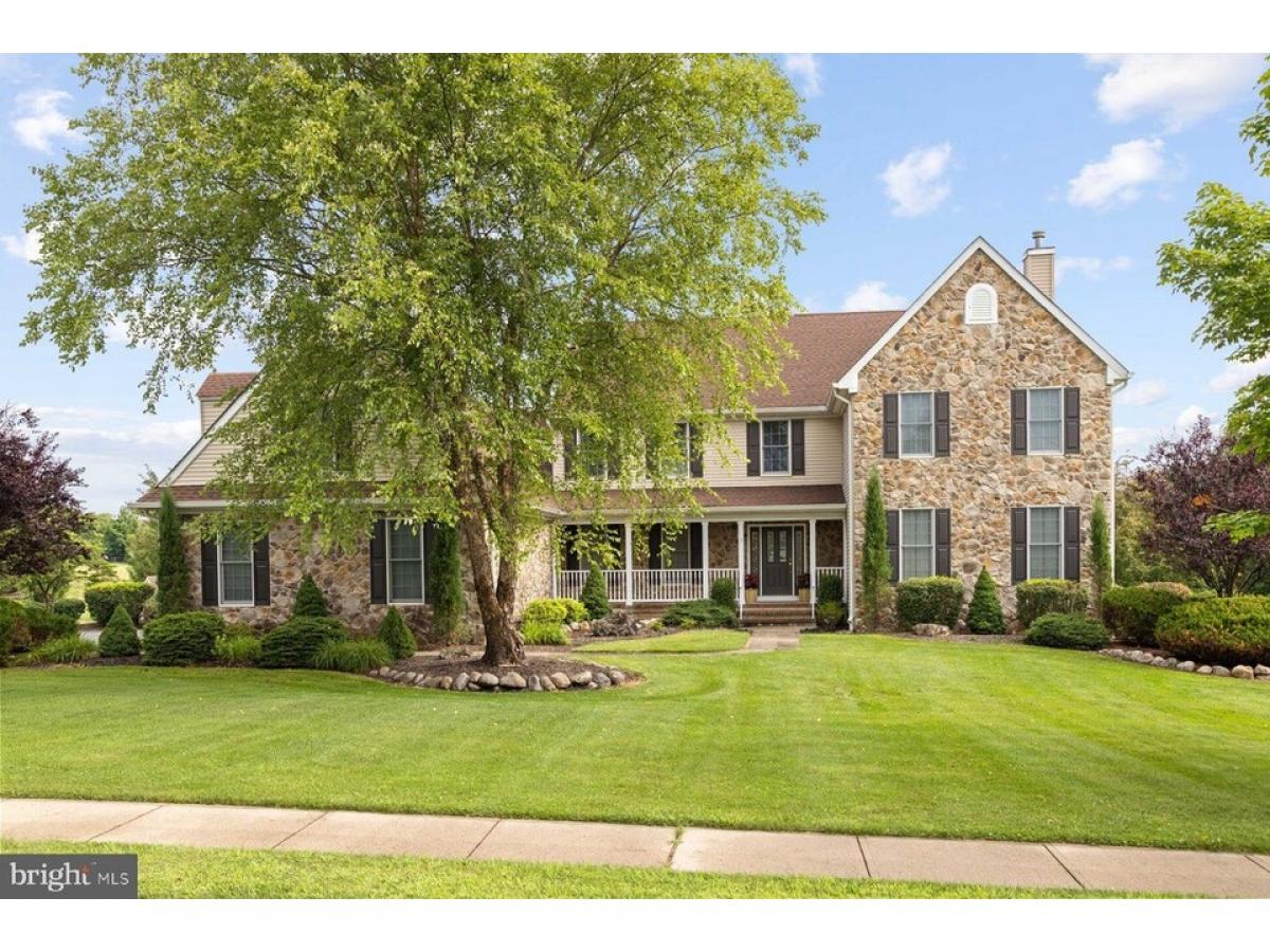 Picture of Home For Sale in Ringoes, New Jersey, United States