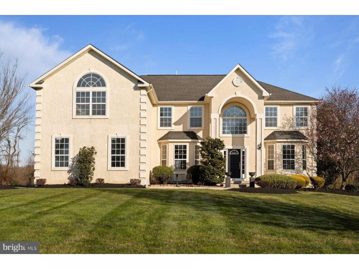 Picture of Home For Sale in Mullica Hill, New Jersey, United States