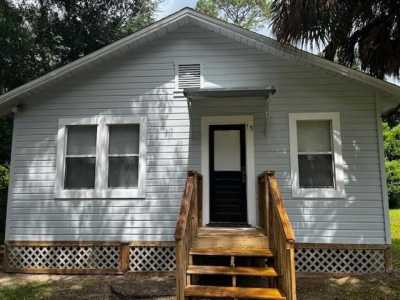 Home For Sale in Crawfordville, Florida