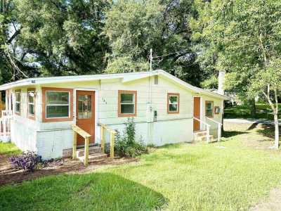 Home For Sale in Havana, Florida