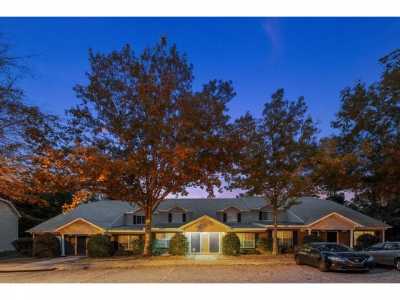 Home For Sale in Tallahassee, Florida