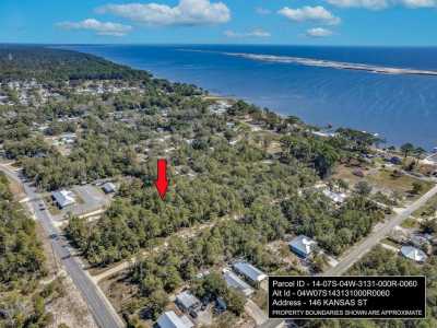 Residential Land For Sale in Carrabelle, Florida