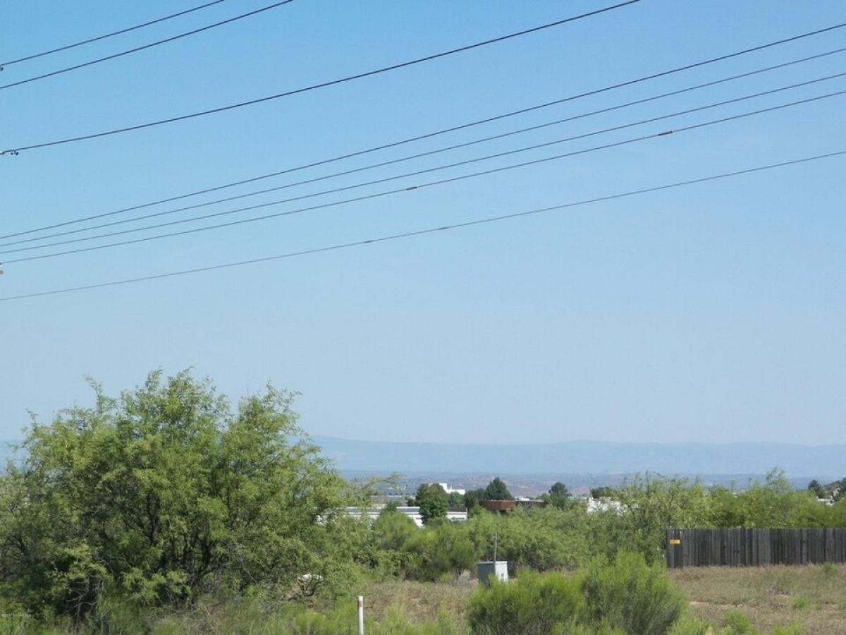 Picture of Residential Land For Sale in Clarkdale, Arizona, United States