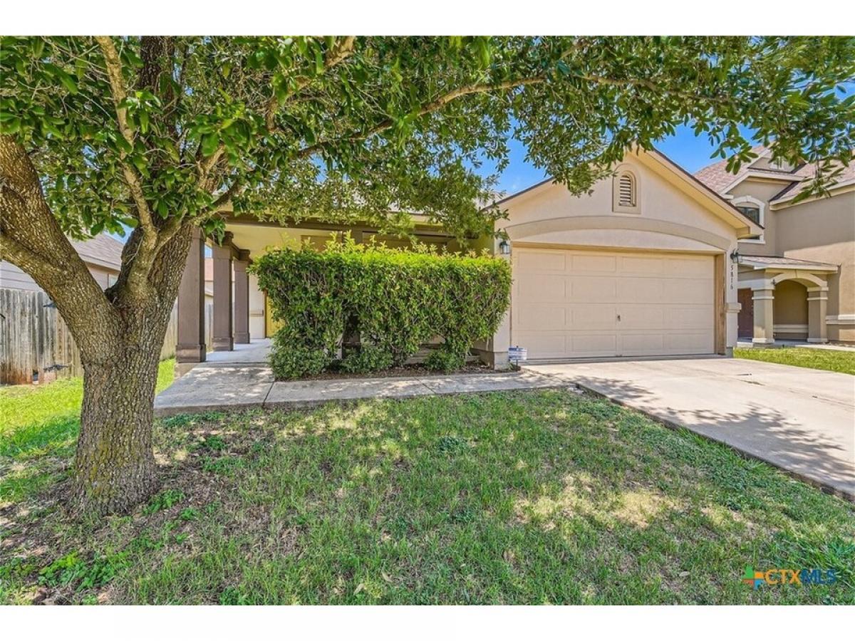 Picture of Home For Sale in Del Valle, Texas, United States