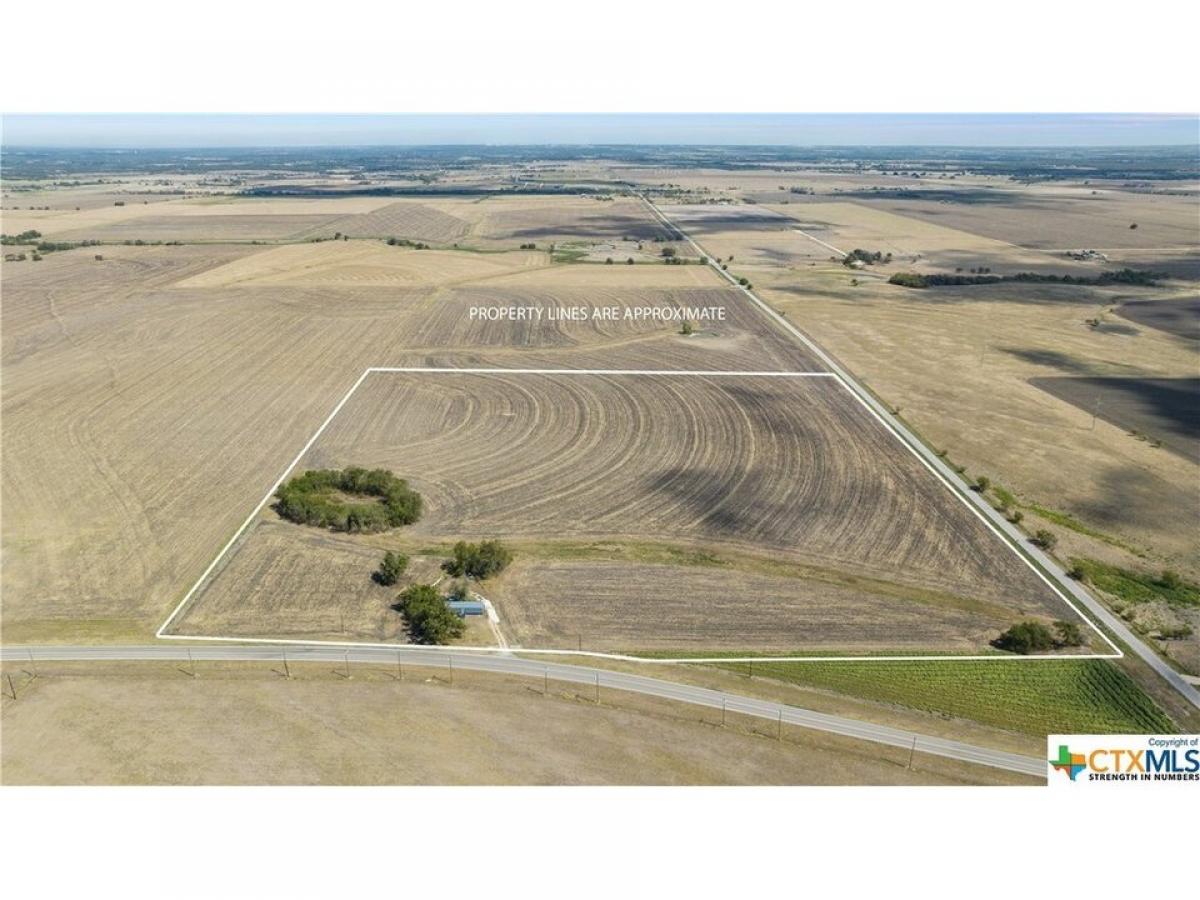 Picture of Home For Sale in Salado, Texas, United States