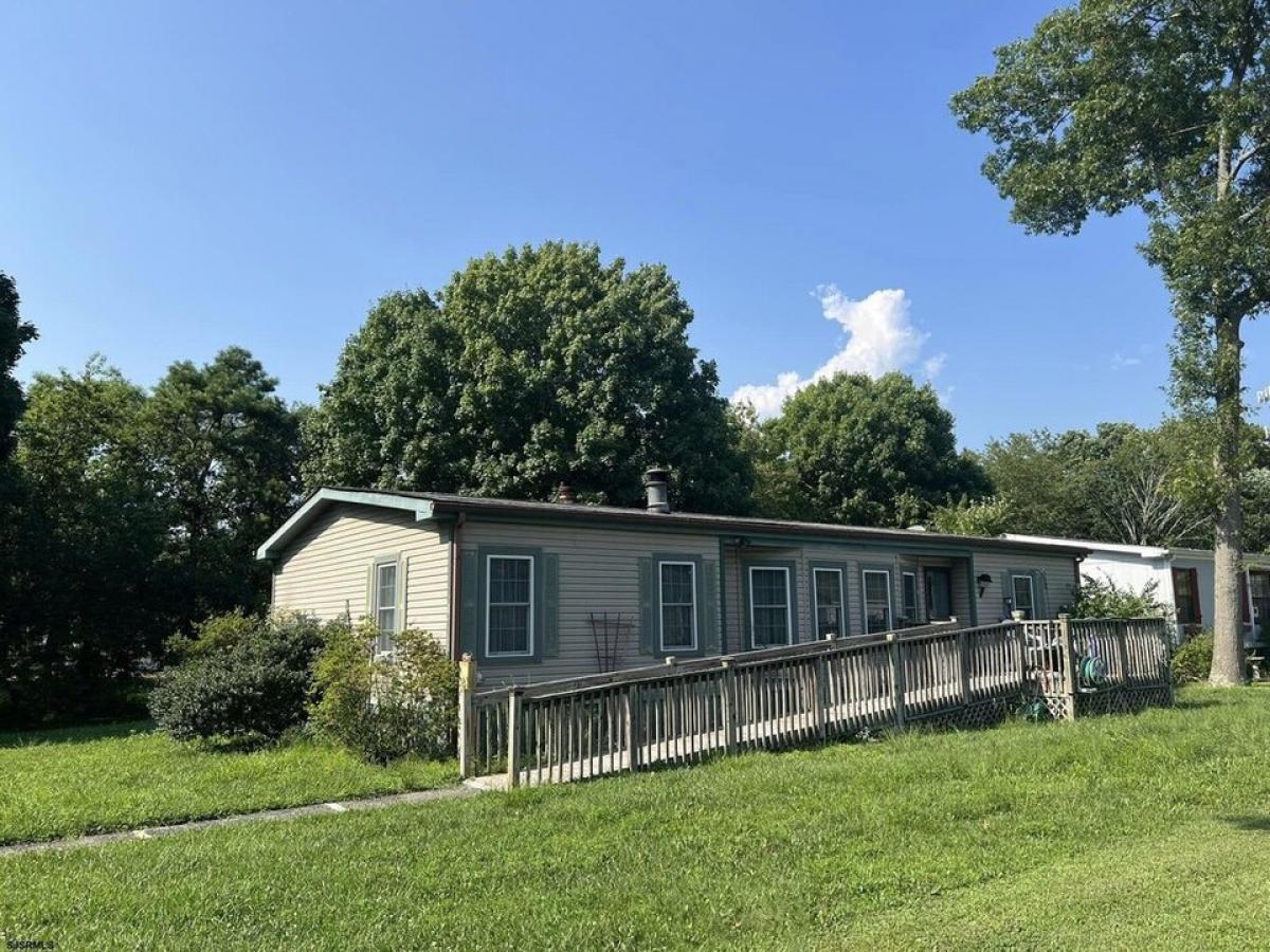 Picture of Home For Sale in Egg Harbor, New Jersey, United States