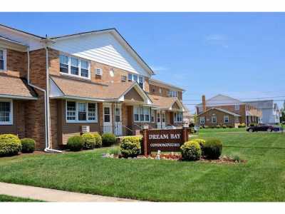 Home For Sale in Ventnor, New Jersey