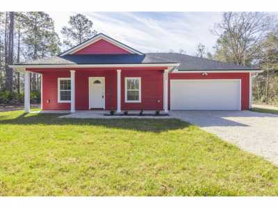 Home For Sale in Hastings, Florida