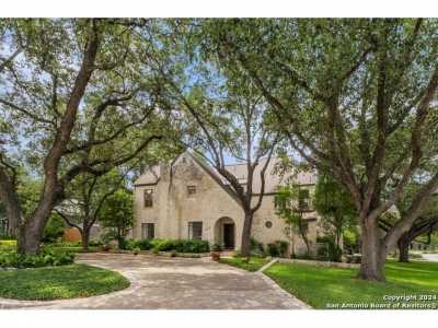 Home For Sale in Olmos Park, Texas