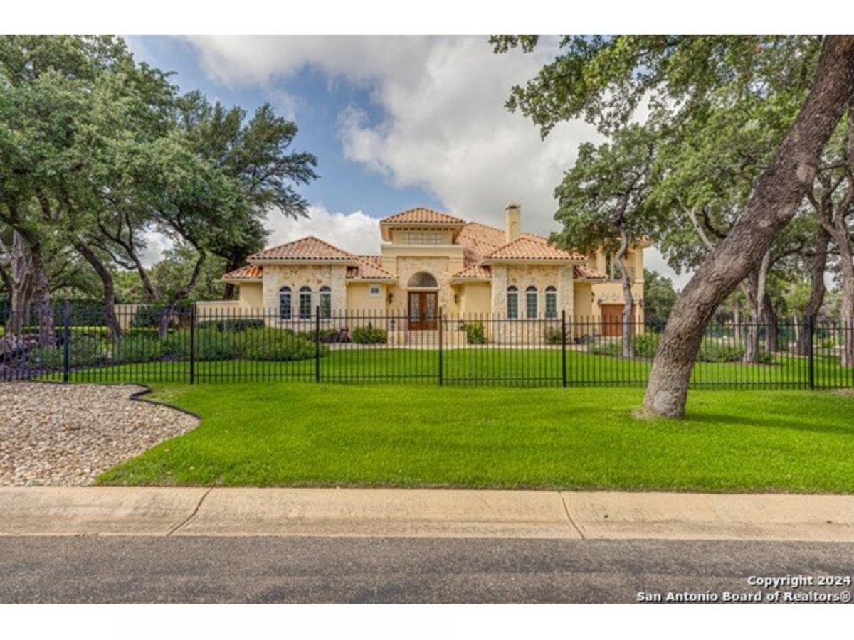 Picture of Home For Sale in New Braunfels, Texas, United States