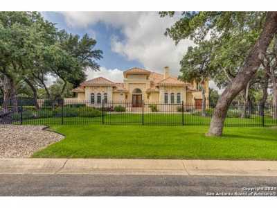 Home For Sale in New Braunfels, Texas